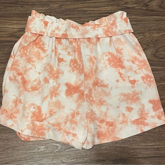 NWT BCBGeneration Tie-Dye ​​Paper Bag Shorts Pink and White TIE DYE Size Medium - Picture 12 of 13